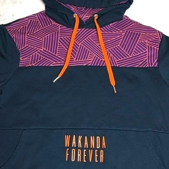 Marvel Other - Marvel Black Panther Wakanda Forever Hoodie Disney‎ Parks Black  Small S